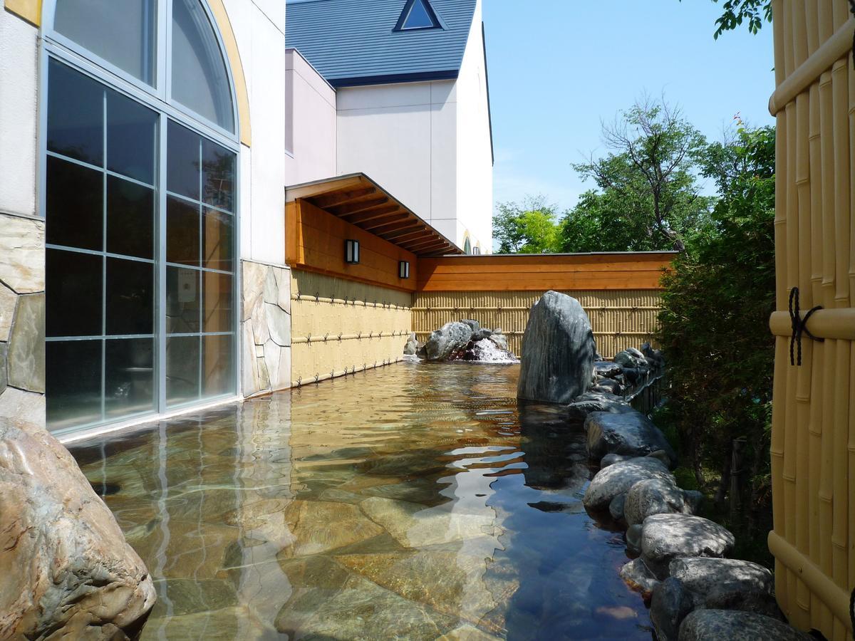 Maure Villa Момбецу Екстер'єр фото